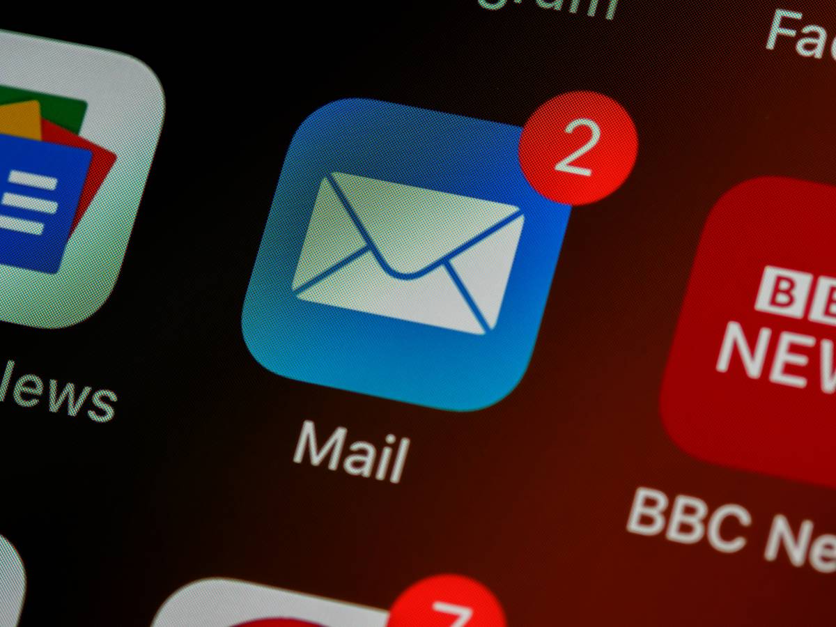 Email template example showing how to go to subscription cancellation using GDPR request